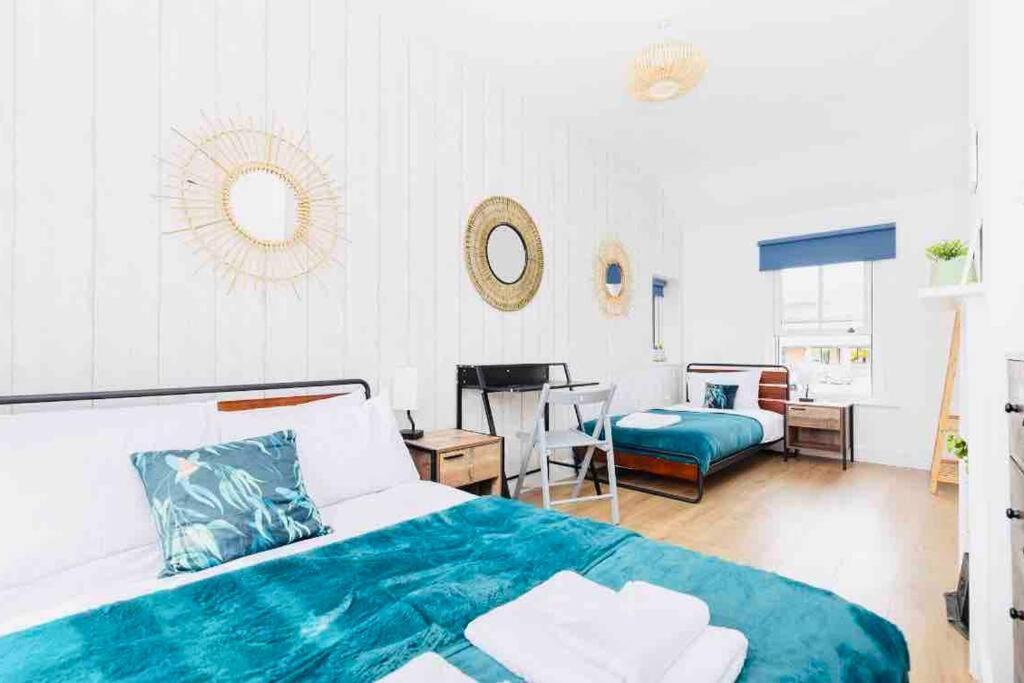 Sleeps 6 The Lovely Lymington Lock Off Extérieur photo